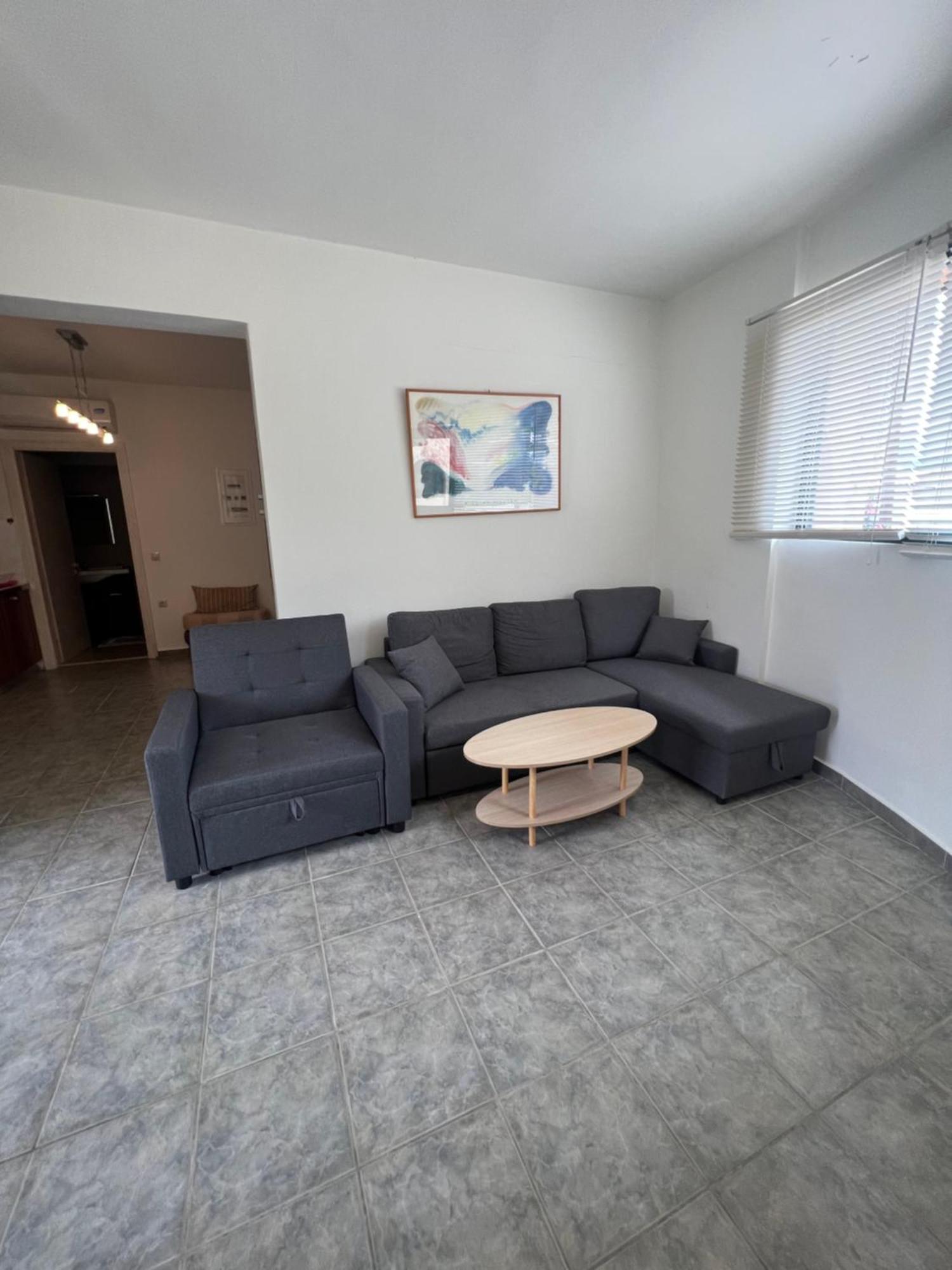 Ammos Family Apartment *