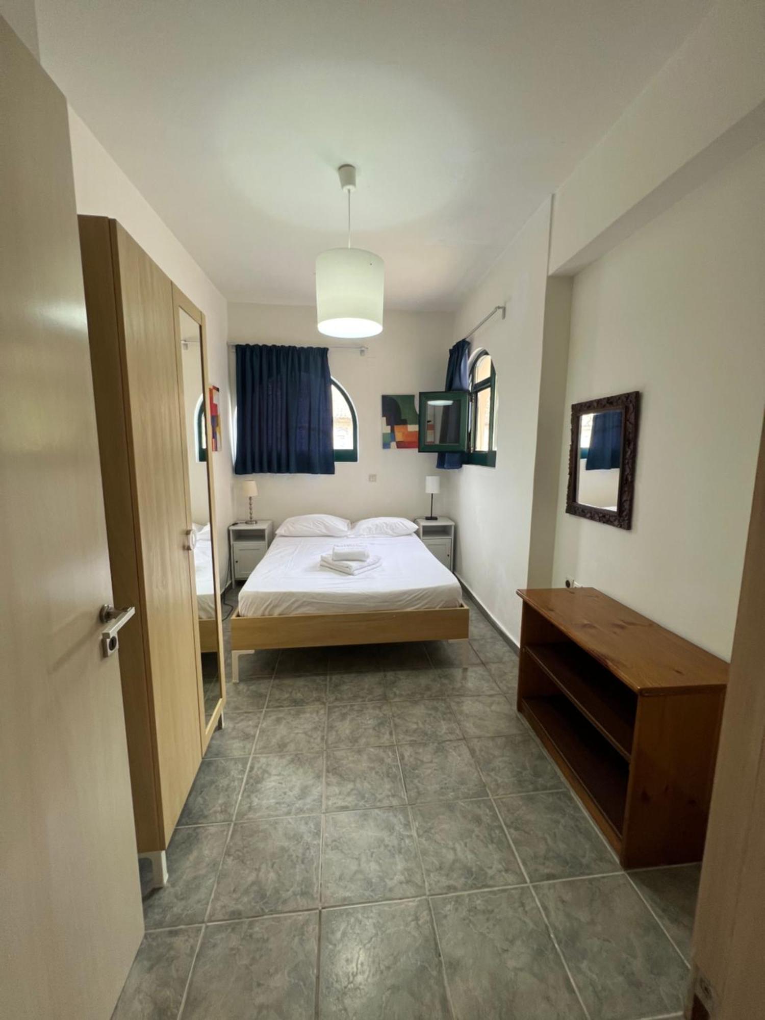Ammos Family Apartment *