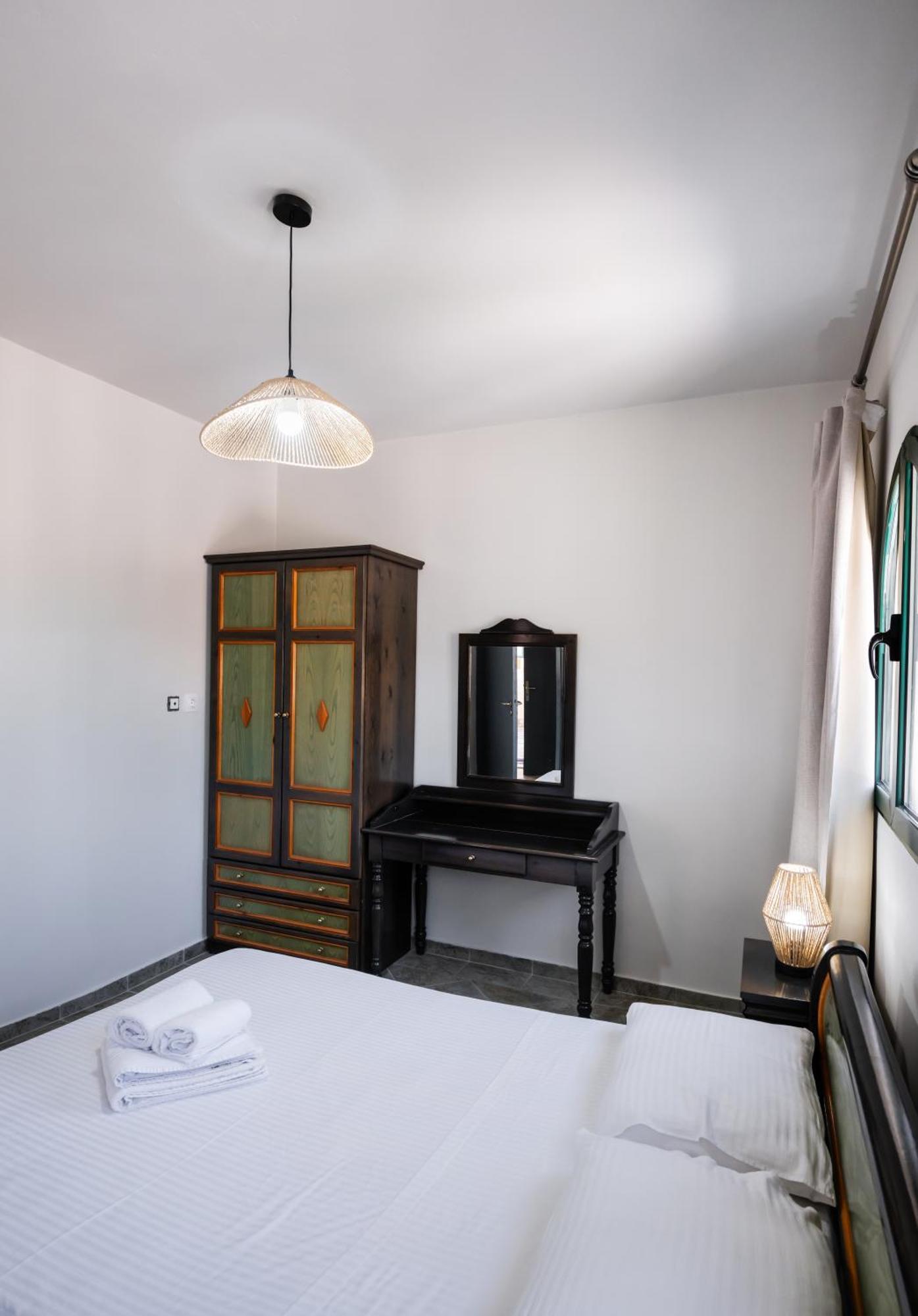 Ammos Family Apartment